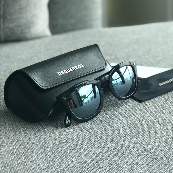 DSQUARED Accessories - DSQUARED2 - SUNGLASSES IN PRISTINE CONDITIONS